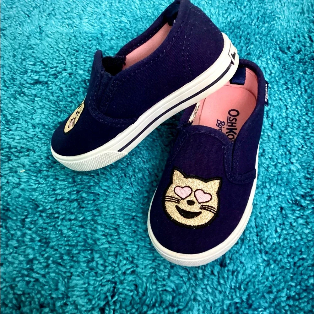 Osh Kosh B’Gosh Gold Kitty Shoes